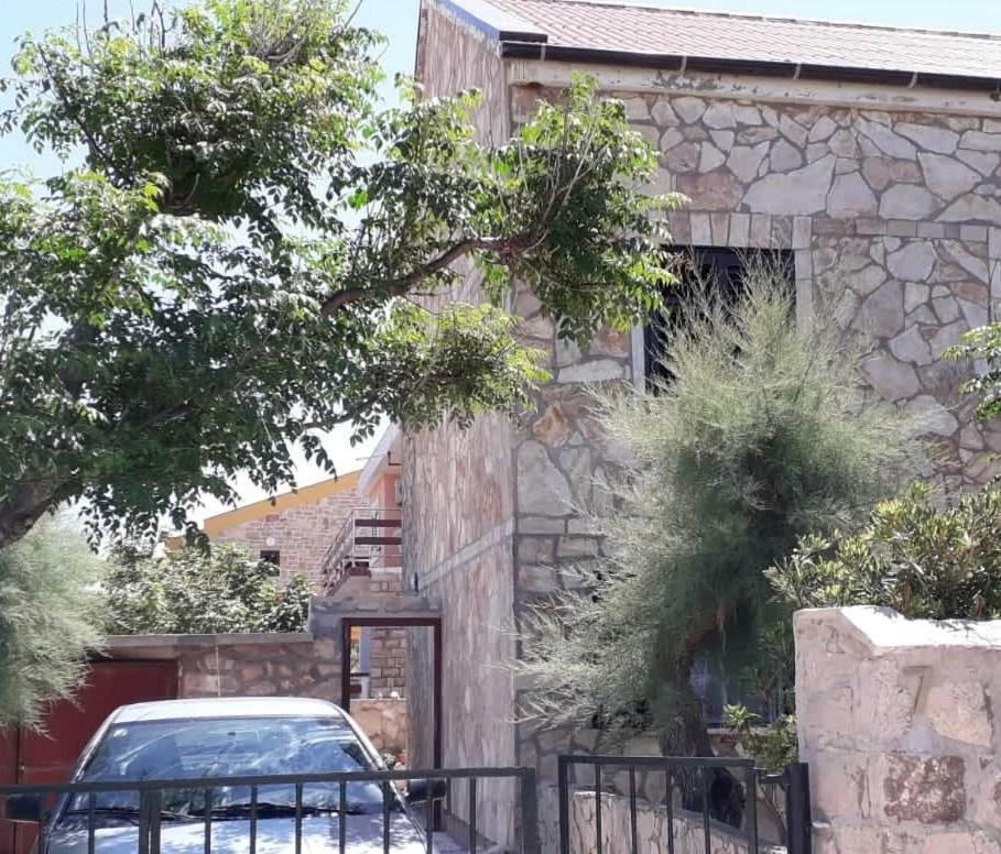 Apartman Martina Ražanac Exterior foto